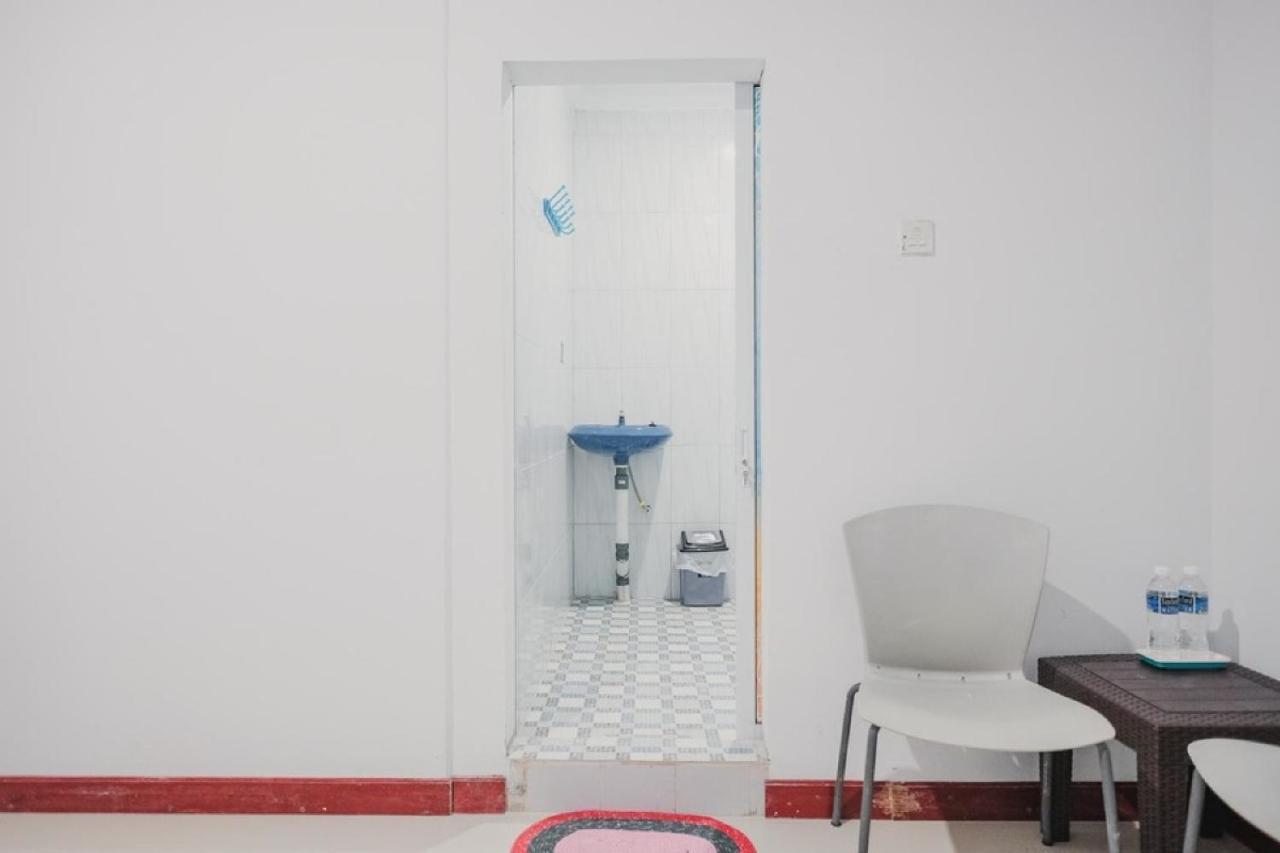 Reddoorz Near Nagoya Hill Batam 4 Hotel Jodoh  Kültér fotó