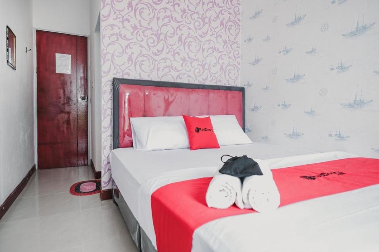 Reddoorz Near Nagoya Hill Batam 4 Hotel Jodoh  Kültér fotó